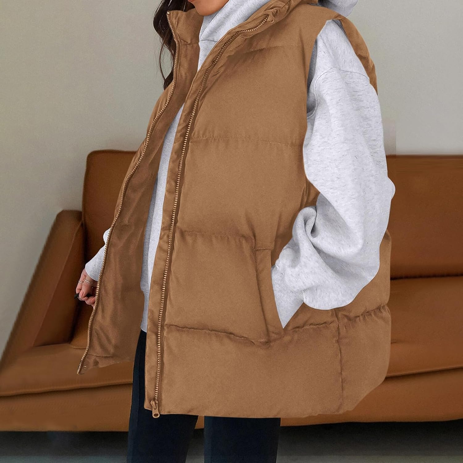 1762063454_Puffer-Vest-Women-Lightweight-Quilted-Stand-Collar-Sleeveless-Jackets-Fashion-Warm-Winter-Coats-Outerwear-with-Pockets.jpg