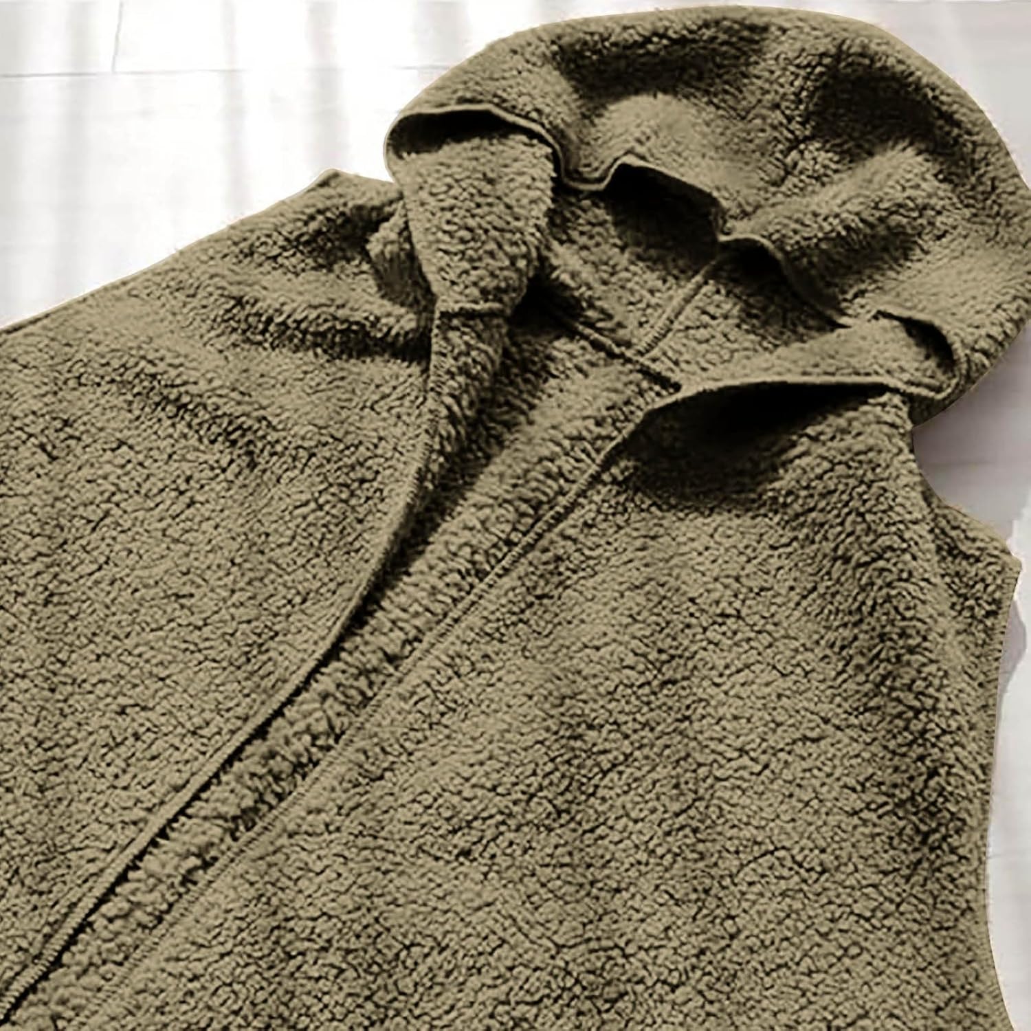 1764641096_Fleece-Jacket-Women-Sleeveless-Classic-Fit-Sherpa-Hooded-Cozy-Polar-Vest-Oversized-Warm-Cardigan-Outerwear.jpg